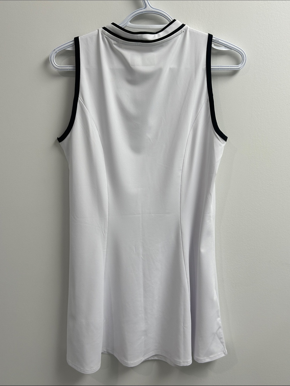 Original Penguin White V-Neck Sleeveless Tennis Dress with Black Trim - Picture 2 of 4